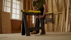 Video Stanley 2-Way Adjustable Sawhorse Twin Pack